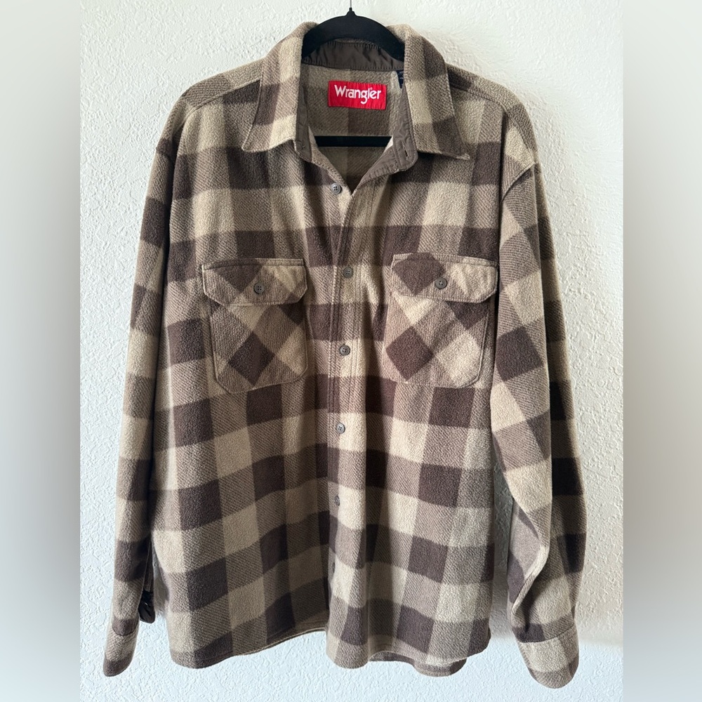 Wrangler Men’s Fleece Shirt Jacket XL Brown Buffalo Plaid Lightweight Shacket